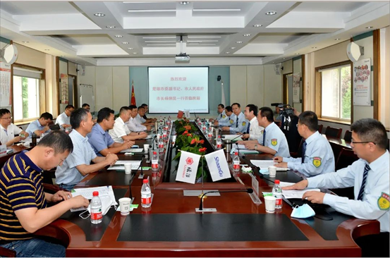 楚雄市委副书记、市长杨俐昆一行来kdpay考察调研